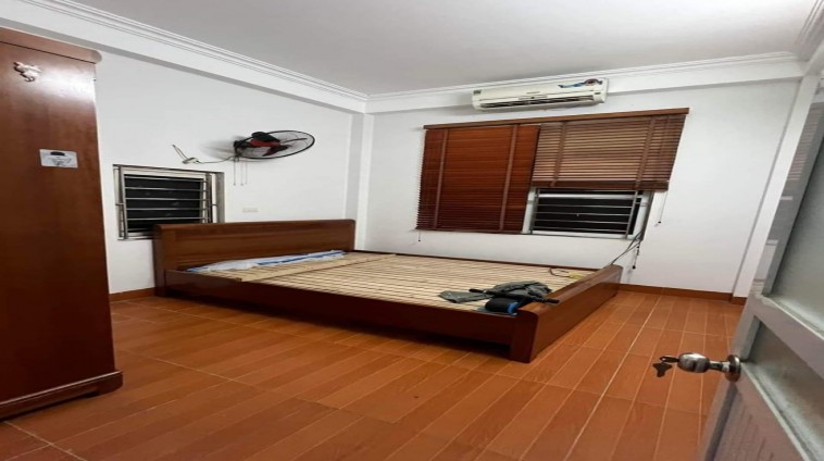 CHO THUÊ NHÀ NGUYÊN CĂN VĂN LA, VĂN PHÚ, HÀ ĐÔNG 4 TẦNG, 40M2, 3 NGỦ, 9 TRIỆU